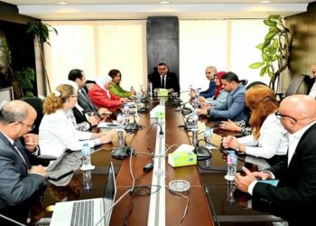 وزير الإسكان يتابع مستجدات إنشاء وحدة “الإيجار والسكن البديل”