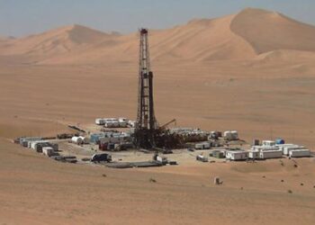 نجاح جديد لقطاع البترول.. إضافة 50 مليون قدم مكعب غاز يوميًا من بئر جديد بالصحراء الغربية