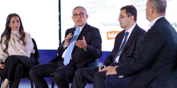 وزير البترول يتفقد مشروعات التطوير وزيادة الإنتاج وترشيد الطاقة بشركة العامرية لتكرير البترول