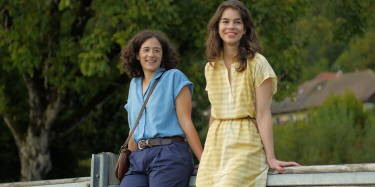 اليوم.. معهد “ثربانتس” بالقاهرة يعرض الفيلم الإسباني “المنفيون الرومانسيون” ضمن نشاط “العودة إلى السينما”