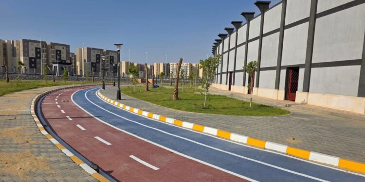 وزير الإسكان يتابع الموقف التنفيذى لمشروعات “سكن لكل المصريين” و”النادي الاجتماعي” بمدينة أكتوبر الجديدة