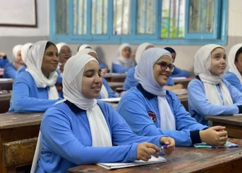 القائمة الكاملة لأسعار الكتب المدرسية في المدارس التجريبية