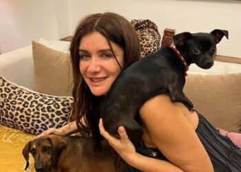 غادة عادل في أحدث ظهور مع كلابها: دايمًا أثق في الحيوانات