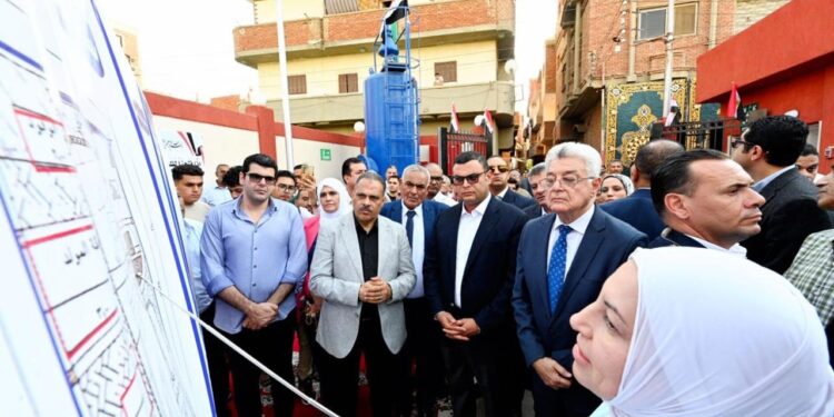 وزير الإسكان ومحافظ الشرقية يفتتحان محطة صرف صحي “خليل العزازي” بمركز الزقازيق بالمحافظة