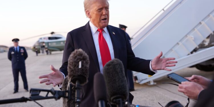 ترامب: الإعلان عن التوصل إلى اتفاق بشأن غزة سيكون غدا أو بعد غد