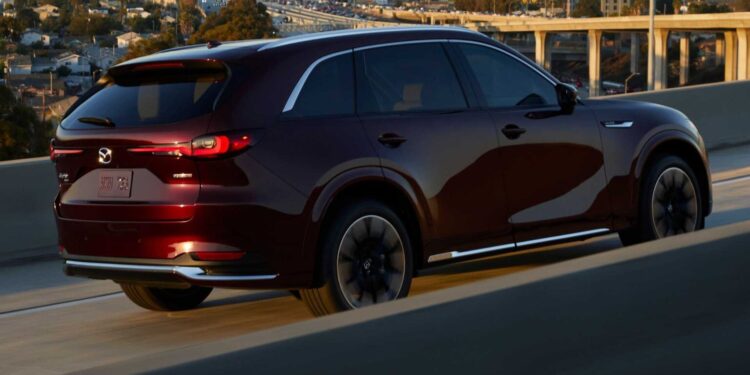 برفاهية يابانية.. مازدا CX-90 موديل 2026