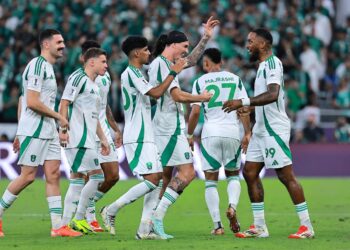 الأهلي السعودي يصطدم بالغرافة بحثًا عن صدارة المجموعة الآسيوية