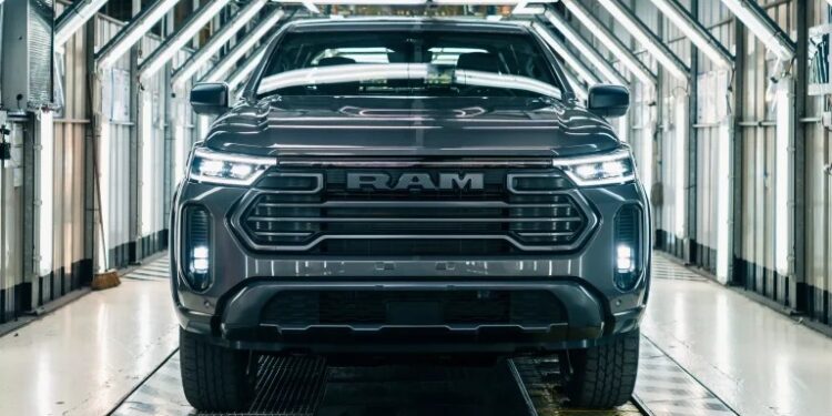 الكشف عن شاحنة رام Dakota Warlock.. لمحبي الـ بيك أب الأمريكية