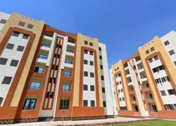 وزير الإسكان: الإثنين المقبل.. بدء تسليم دفعة جديدة من وحدات مشروع «سكن مصر» بالقاهرة الجديدة