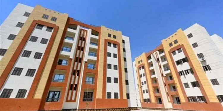 وزير الإسكان: الإثنين المقبل.. بدء تسليم دفعة جديدة من وحدات مشروع «سكن مصر» بالقاهرة الجديدة