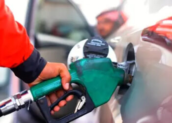 رئيس الوزراء: الحكومة مهدت لارتفاع أسعار المحروقات منذ عام كامل