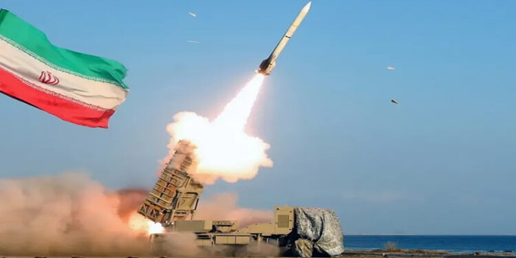 إيران: جاهزون لمواجهة إسرائيل في الجزر والسواحل والبحارد