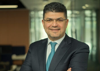 ستاندرد تشارترد، والجامعة الأمريكية بالقاهرة، وVillage Capital يعلنون بدء برنامج “المرأة والتكنولوجيا” ضمن مبادرة “صنّاع المستقبل” في مصر