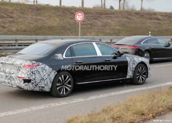 مرسيدس مايباخ اس كلاس V12 لعام 2026