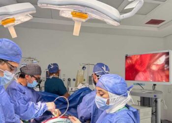 نجاح أول جراحة قلب مفتوح بالتدخل المحدود باستخدام المنظار الجراحي داخل مستشفى النصر التخصصي ببورسعيد
