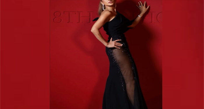 نيللي كريم تثيرالجدل بفستان بدون بطانة بمهرجان الجونة السينمائي