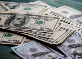 سعر الدولار أمام الجنيه المصري اليوم 18 أكتوبر 2025