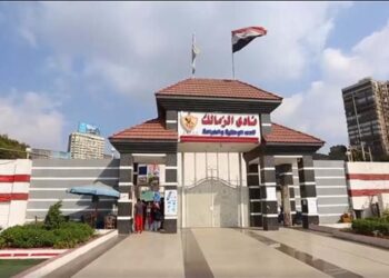 تهديد جديد يواجه الزمالك.. إيقاف قيد محتمل بسبب مستحقات جوميز وجروس