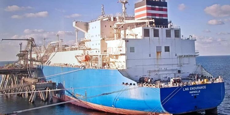 مصر تُصدر 150 ألف متر مكعب من الغاز المسال إلى تركيا لصالح توتال إنيرجيز