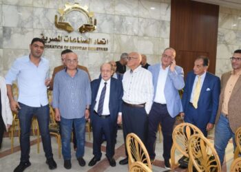 محمود سرج: سنعمل على تعزيز صادرات الجلود ورفع تنافسية الصناعة المصرية عالميً