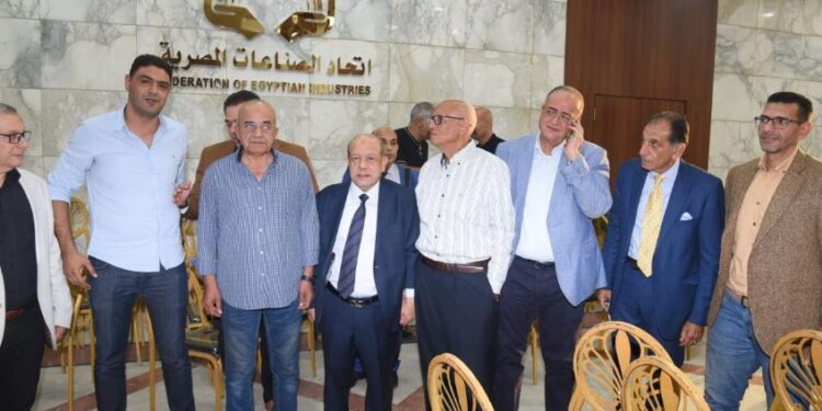 محمود سرج: سنعمل على تعزيز صادرات الجلود ورفع تنافسية الصناعة المصرية عالميً