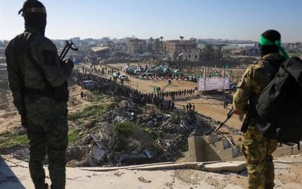 مكتب نتنياهو: تسلمنا المحتجزين الإسرائيليين السبعة في إطار الدفعة الأولى