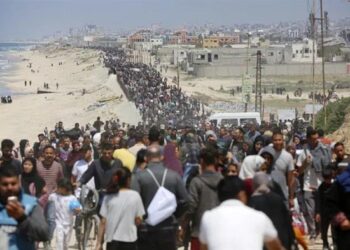 إذاعة جيش الاحتلال: لأول مرة منذ 7 أكتوبر 2023 سيسمح بعودة سكان غزة للقطاع