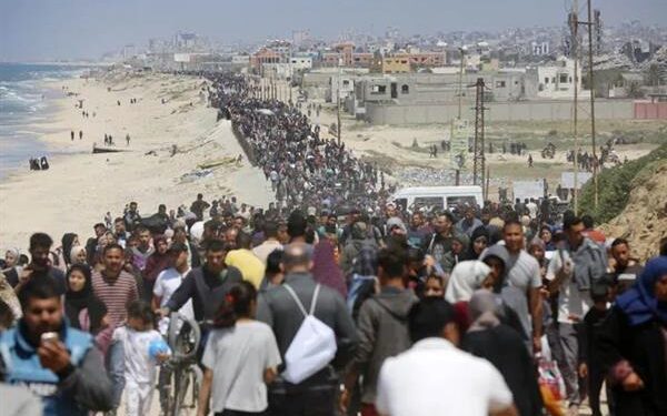 إذاعة جيش الاحتلال: لأول مرة منذ 7 أكتوبر 2023 سيسمح بعودة سكان غزة للقطاع