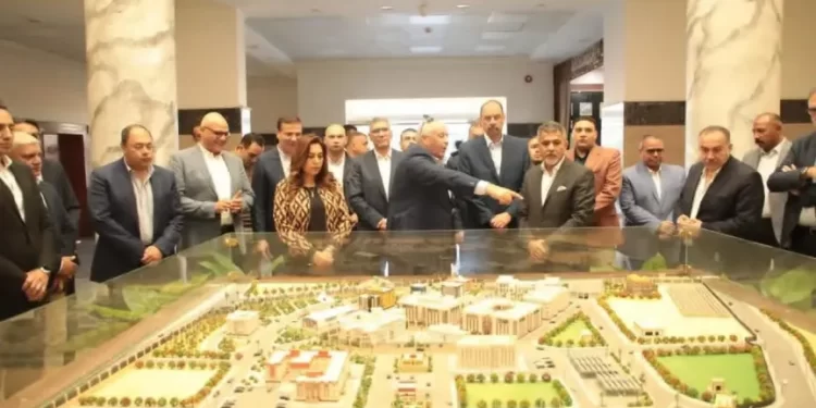 رئيس هيئة تنمية الصعيد يشارك في فعاليات المعرض الزراعي الثاني بالوادي الجديد