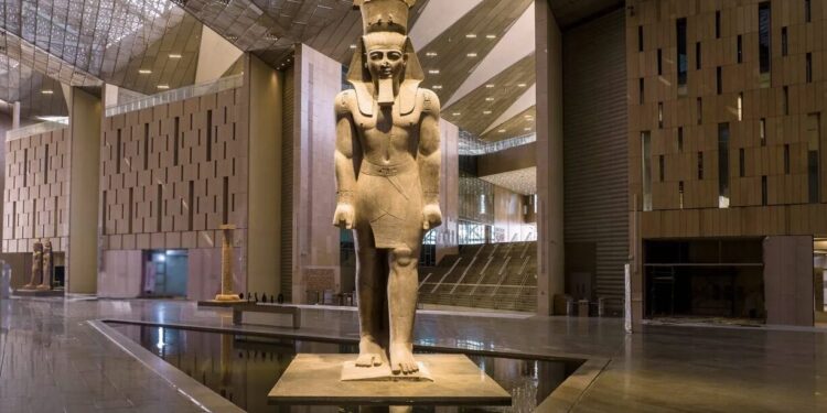 تعرف على الدعوة الخاصة باحتفالية المتحف المصري الكبير