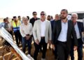 وزير الإسكان يتفقد الطرق والمرافق بمنطقة الأمل بمدينة العبور الجديدة
