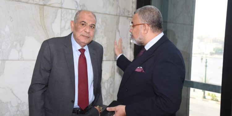 فوز 12 عضوًا بالتزكية يمثلون أول دورة للغرفة الجديدة