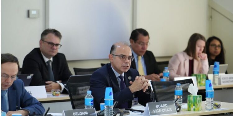 رئيس الرقابة المالية يشارك في اجتماع مجلس إدارة (IOSCO) مع رئيس مجلس الاستقرار المالي (FSB)