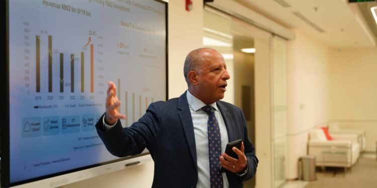 “Cairo OpenLab” بوابة هواوي لتعزيز الابتكار الرقمي في مصر وشمال إفريقيا