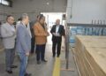 وزير الدولة للإنتاج الحربي يتابع مراحل التصنيع بشركة بنها للصناعات الإلكترونية (مصنع 144 الحربي)