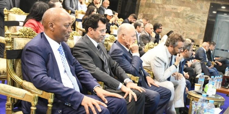 وزير الرياضة يهنئ بيراميدز بالسوبر الأفريقي