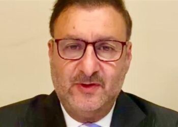 نزار أبو إسماعيل: توقعات صندوق النقد الإيجابية تتطلب زيادة الاحتياطي النقدي وتقليل الدين العام