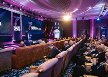 رئيس الرقابة المالية يعلن خطط تطوير قطاع التأمين والرقمنة الشاملة