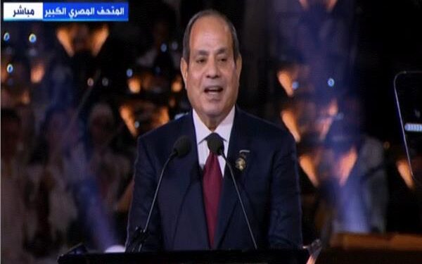 الرئيس السيسى: هذا الإنجاز جاء نتيجة تعاون دولى ولا ننسى الدعم الذى قدمته اليابان