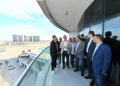 وزير الإسكان يتفقد برج LD08 ضمن الأبراج الشاطئية وكومبوند” مزارين” بمدينة العلمين الجديدة