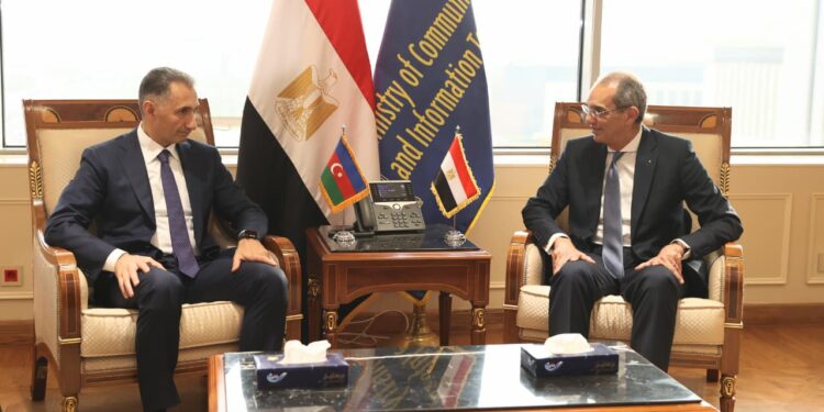 وزيرا الاتصالات والأذربيجاني يبحثان تعزيز التعاون في التحول الرقمي والذكاء الاصطناعي