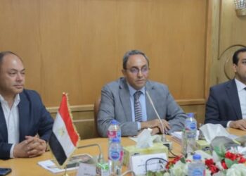 رئيس هيئة تنمية الصعيد ومحافظ قنا يبحثان سبل التعاون لدعم التنمية المستدامة بالمحافظة