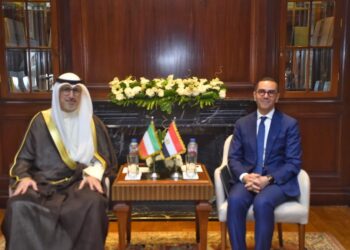 وزير الاستثمار يبحث مع وزير التجارة والصناعة الكويتي مضاعفة حجم التجارة البينية والاستثمارات المشتركة