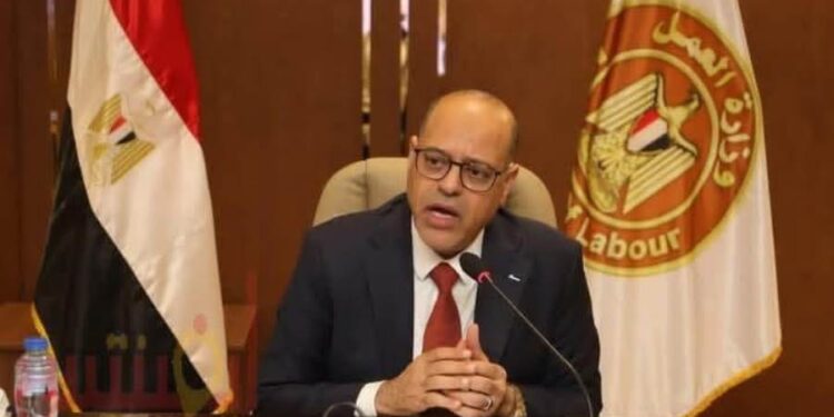 وزارة العمل تواصل حملات التفتيش المكثفة: المرور على 974 منشأة جديدة