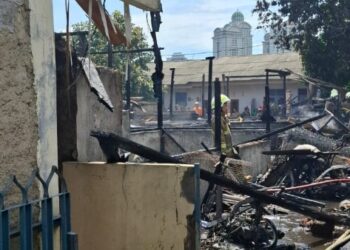 إنفجار عنيف في مجمع مدارس بـ جاكرتا إندونيسيا