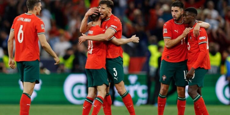 منتخب البرتغال يسعى لحسم تذكرة كأس العالم 2026 الليلة ضد أيرلندا