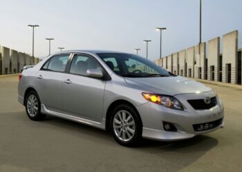 سعر تويوتا كورولا 2010 المستعملة