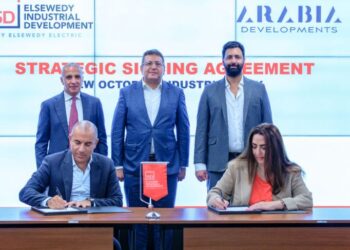 «مجموعة عربية للتنمية» توقّع اتفاقية مع «السويدي للتنمية الصناعية» لتطوير وإدارة منطقة صناعية بمدينة السادس من أكتوبر الجديدة