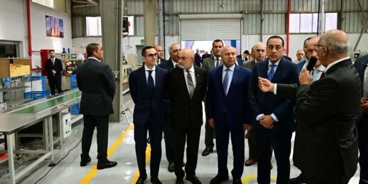 باستثمارات نصف مليار جنيه.. رئيس الوزراء يفتتح مصنع “المنصور لتصنيع فلاتر المركبات والفلاتر الصناعية”