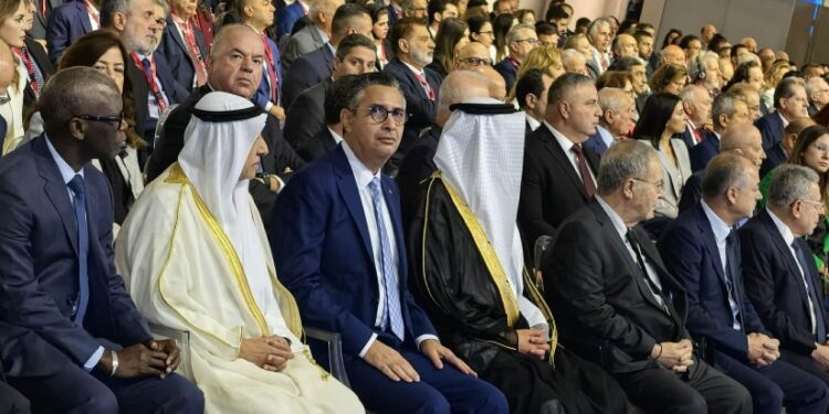 وزير التموين  يشارك في الجلسة الافتتاحية لمؤتمر “بيروت وان” بحضور رئيس الجمهورية اللبنانية